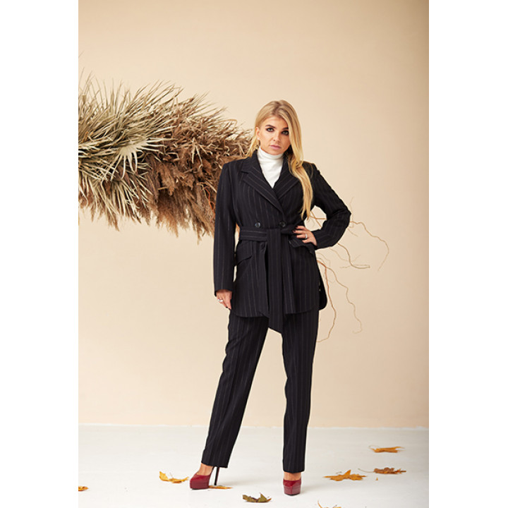 Suit «Ayvi»